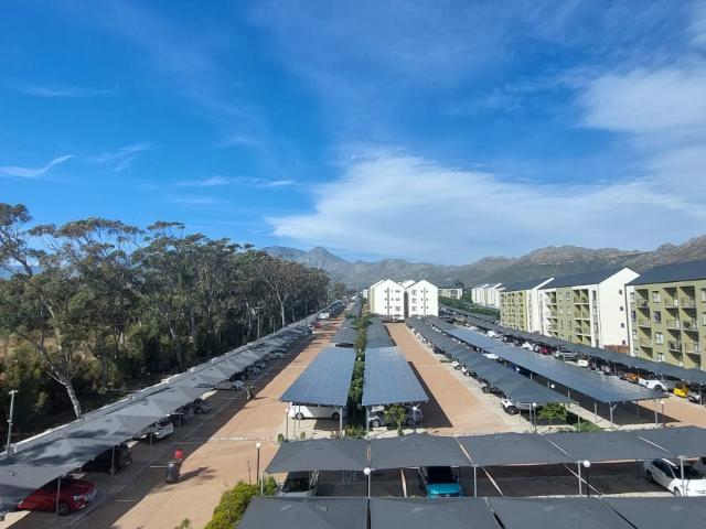 2 Bedroom Apartment in Greenbay