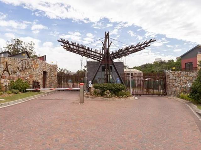 2 Bedroom Apartment in Humewood