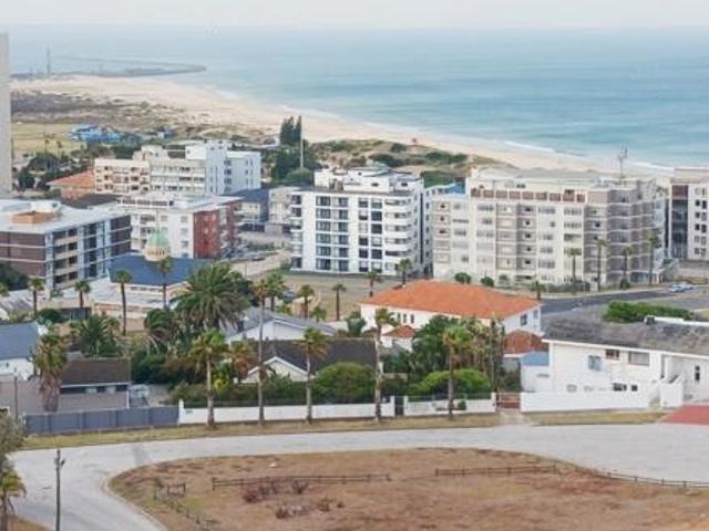 2 Bedroom Apartment in Humewood