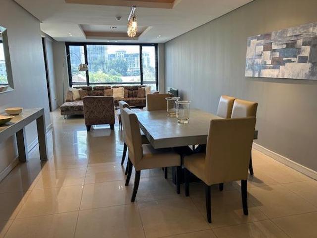 2 Bedroom Apartment in Hyde Park