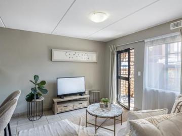 2 Bedroom Apartment in Hennopspark