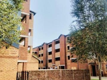 2 Bedroom Apartment in Heuweloord