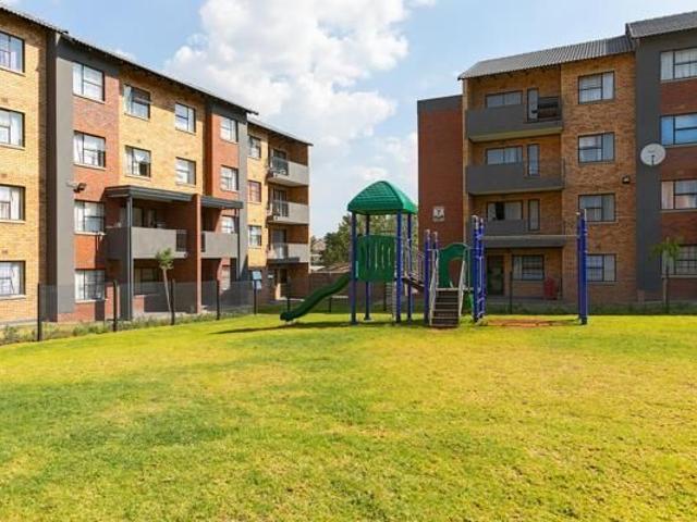 2 Bedroom Apartment in Heuweloord