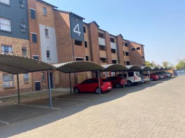 Centurion, City of Tshwane Metropolitan Municipality, Gauteng, South Africa