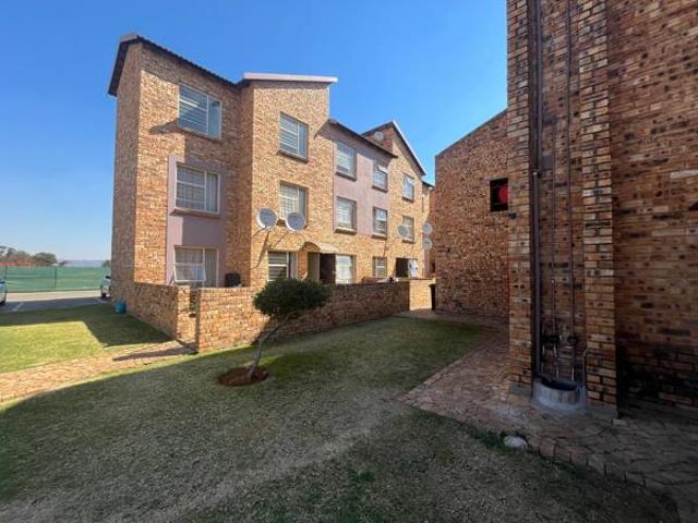 2 Bedroom Apartment in Honey Park