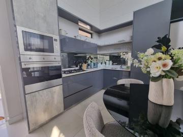 2 Bedroom Apartment in Houghton Estate