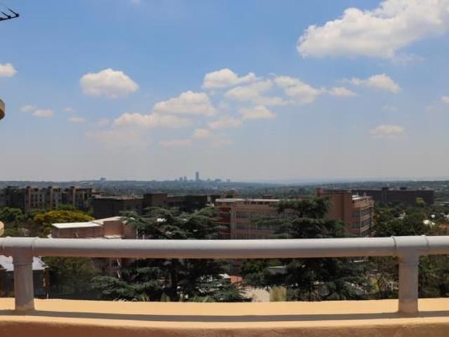 2 Bedroom Apartment in Houghton Estate