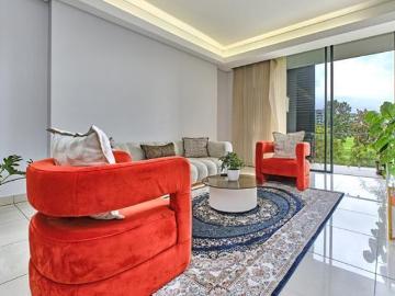 2 Bedroom Apartment in Houghton Estate