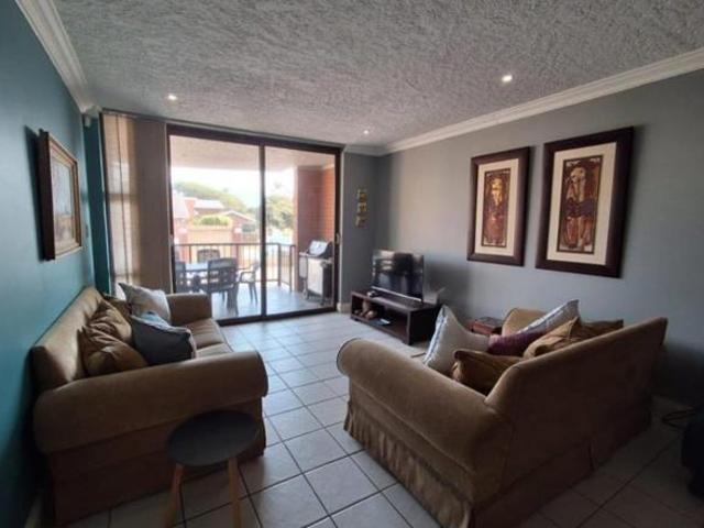 2 Bedroom Apartment in Jeffreys Bay Central