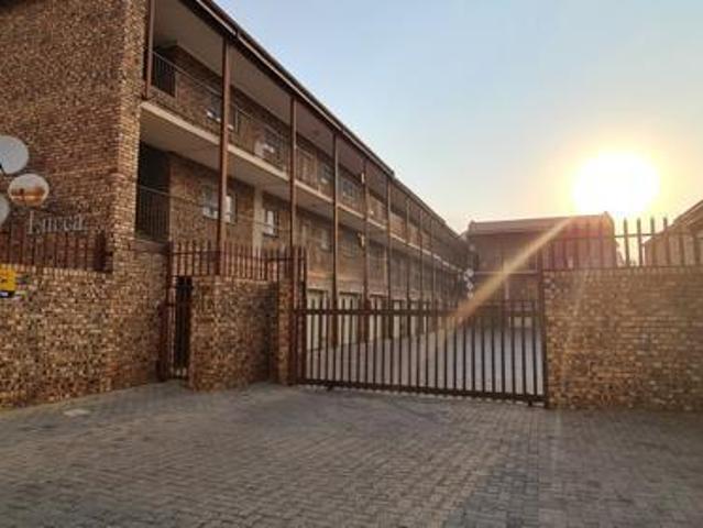 2 Bedroom Apartment in Kempton Park Central