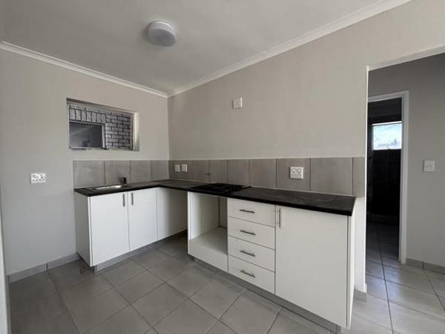 2 Bedroom Apartment in Kempenville