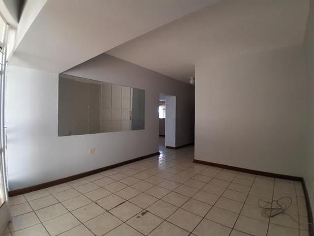 2 Bedroom Apartment in Kimberley Central