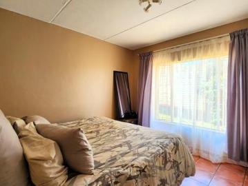 2 Bedroom Apartment in Kingsview