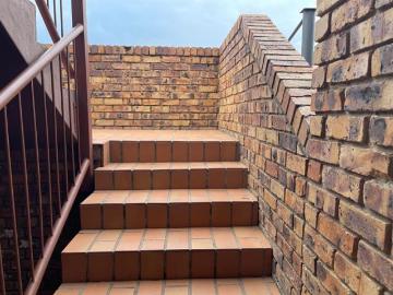 2 Bedroom Apartment in Kriel