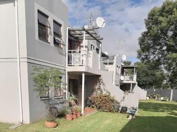 Lakefield, Lesedi Local Municipality, Sedibeng District Municipality, Gauteng, South Africa