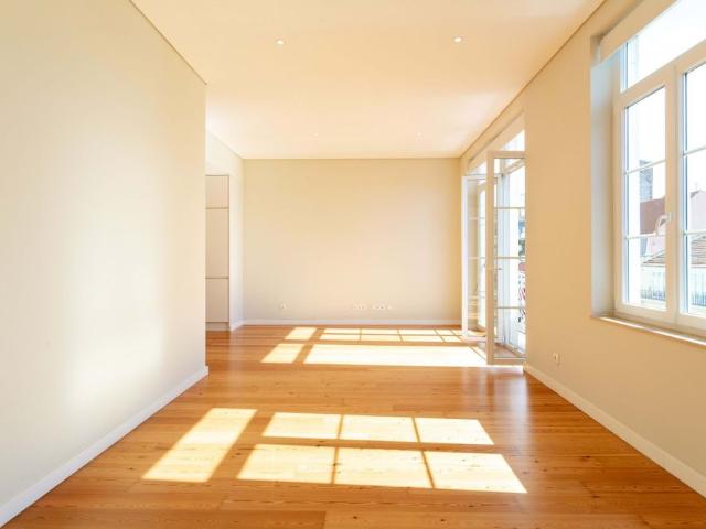 2 bedroom apartment in Lapa – Lisbon