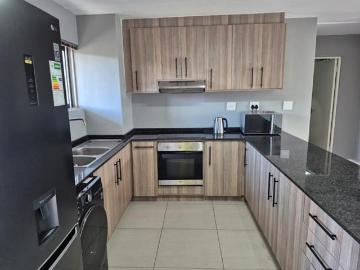 2 Bedroom Apartment in Parklands