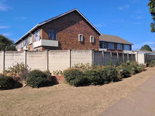 2 Bedroom Apartment in Pelham