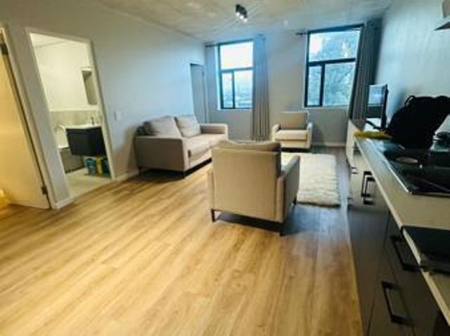 2 Bedroom Apartment in Pinelands