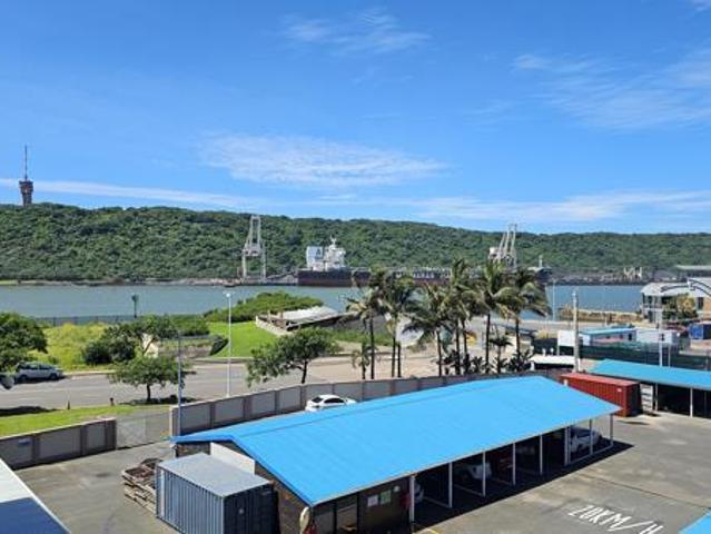 2 Bedroom Apartment in Point Waterfront