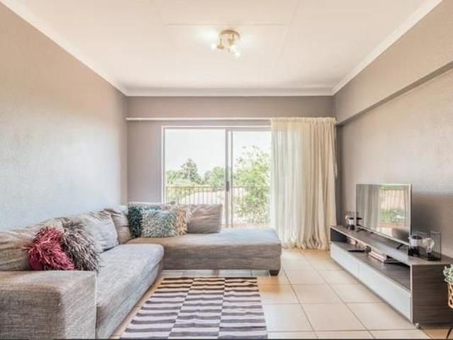 2 Bedroom Apartment in Pomona