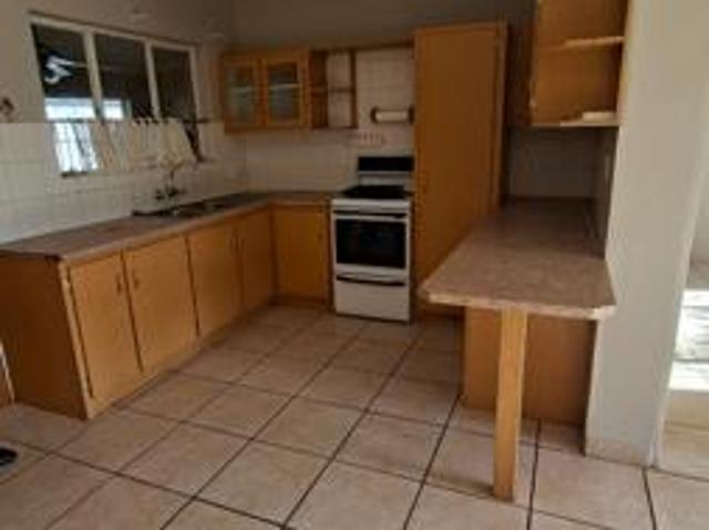 2 Bedroom Apartment in Postmasburg