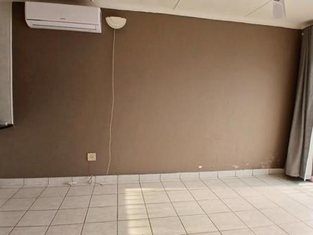 2 Bedroom Apartment in Port Edward
