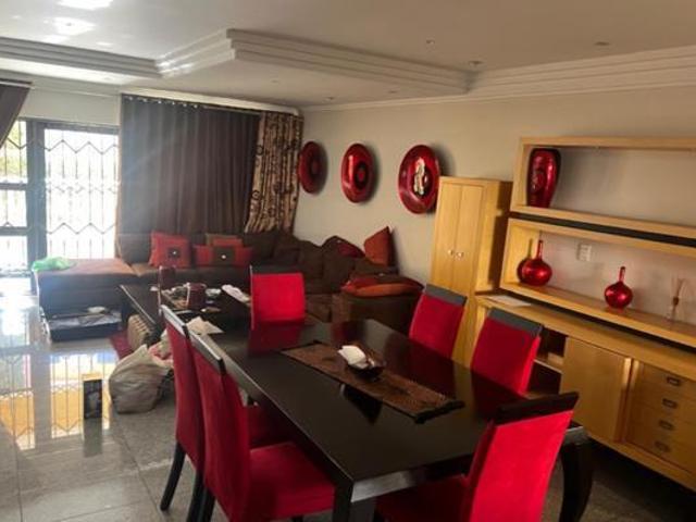 2 Bedroom Apartment in Port Elizabeth Central