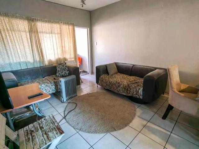 2 Bedroom Apartment in Potchefstroom Central