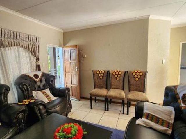 2 Bedroom Apartment in Potchefstroom Central