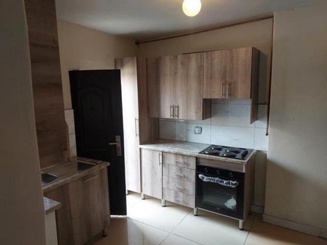 2 Bedroom Apartment in Protea Glen
