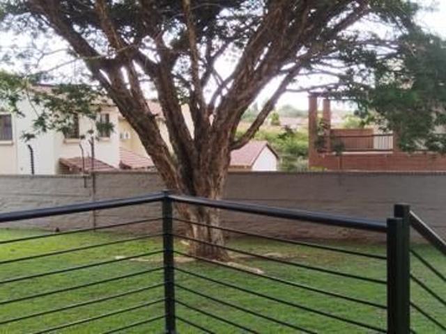 2 Bedroom Apartment in Ruimsig