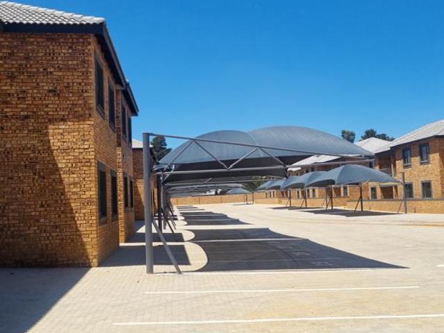 2 Bedroom Apartment in Rynfield Ah