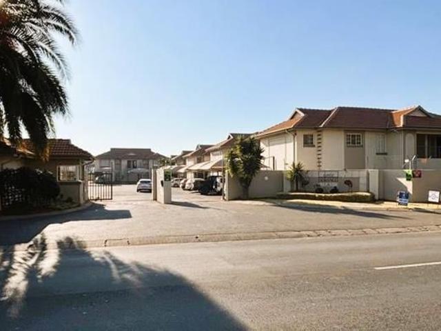 2 Bedroom Apartment in Rynfield