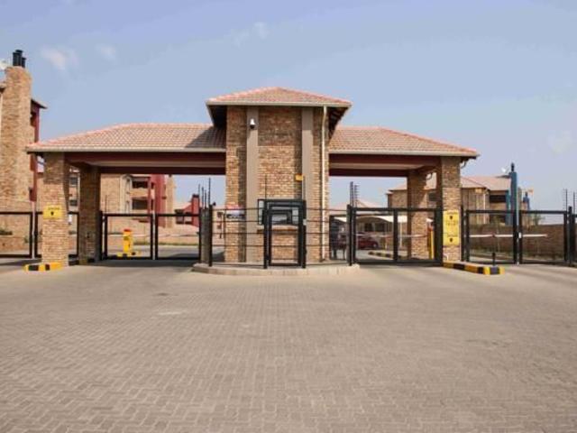 2 Bedroom Apartment in Raslouw