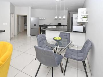 Rivonia Gardens, City of Ekurhuleni Metropolitan Municipality, Gauteng, South Africa