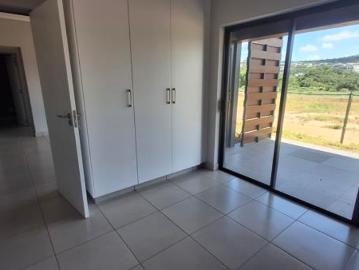 2 Bedroom Apartment in Riverside Park