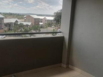 2 Bedroom Apartment in Roodeplaat