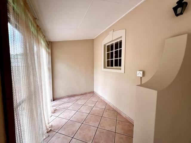 2 Bedroom Apartment in Rooiberg