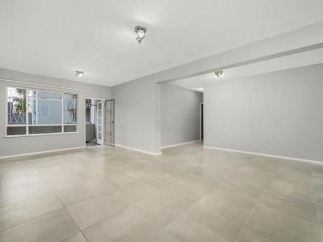 2 Bedroom Apartment in St Georges Park