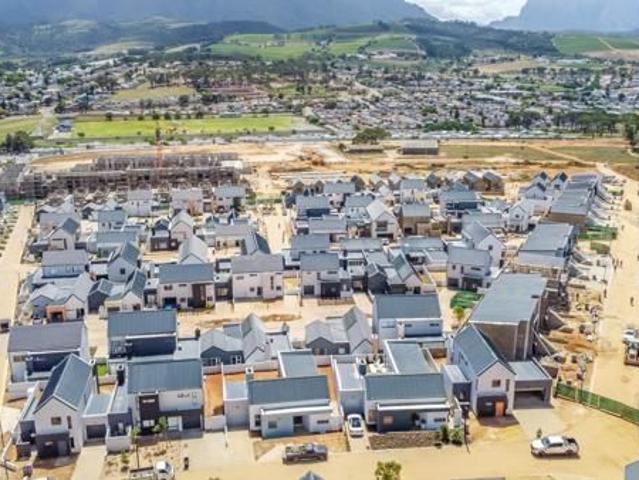 2 Bedroom Apartment in Stellenbosch Central