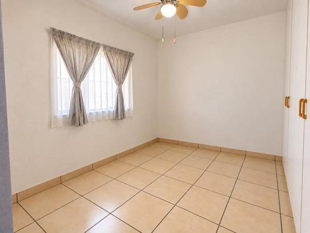 2 Bedroom Apartment in Stonehenge