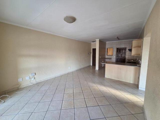 2 Bedroom Apartment in Stonehenge