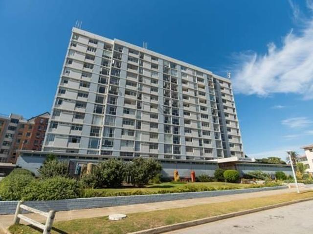 2 Bedroom Apartment in Summerstrand