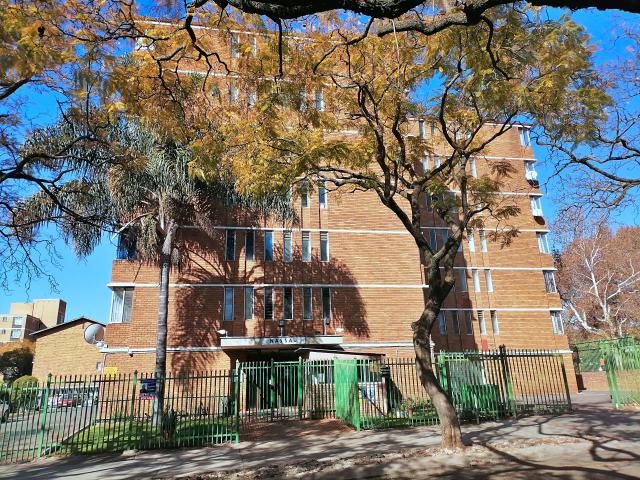 2 Bedroom Apartment in Sunnyside