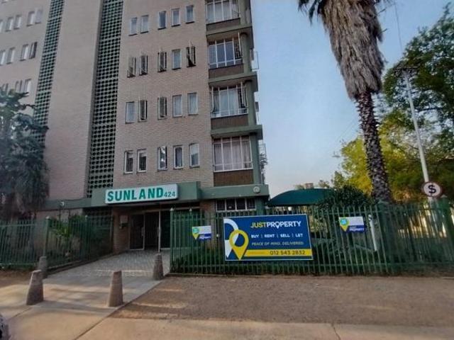 2 Bedroom Apartment in Sunnyside