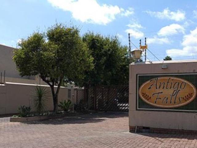 2 Bedroom Apartment in Sunninghill
