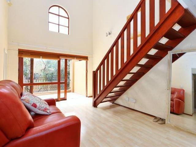 2 Bedroom Apartment in Sunninghill
