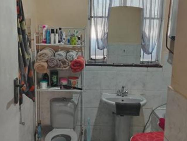 2 Bedroom Apartment in Sydenham