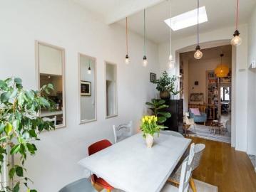 2 bedroom apartment in Saint Gilles with garden